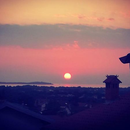 Apartment Alex พูลา ภายนอก รูปภาพ