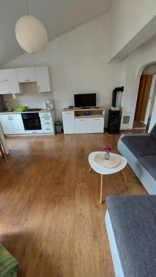 Apartment Alex พูลา ภายนอก รูปภาพ