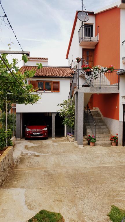 Apartment Alex พูลา ภายนอก รูปภาพ